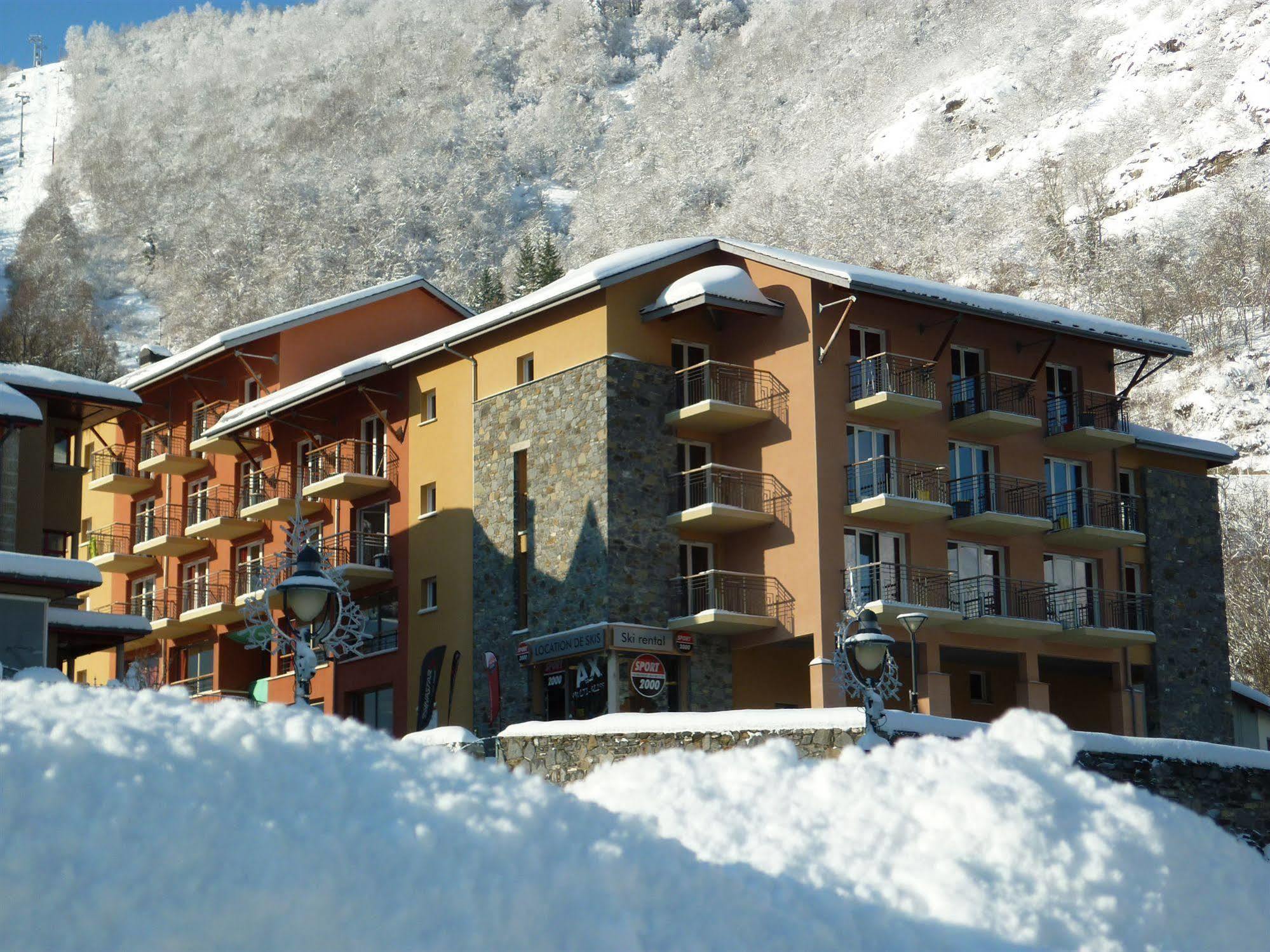 Residence Nemea Les Grands Ax Ax-les-Thermes Eksteriør billede
