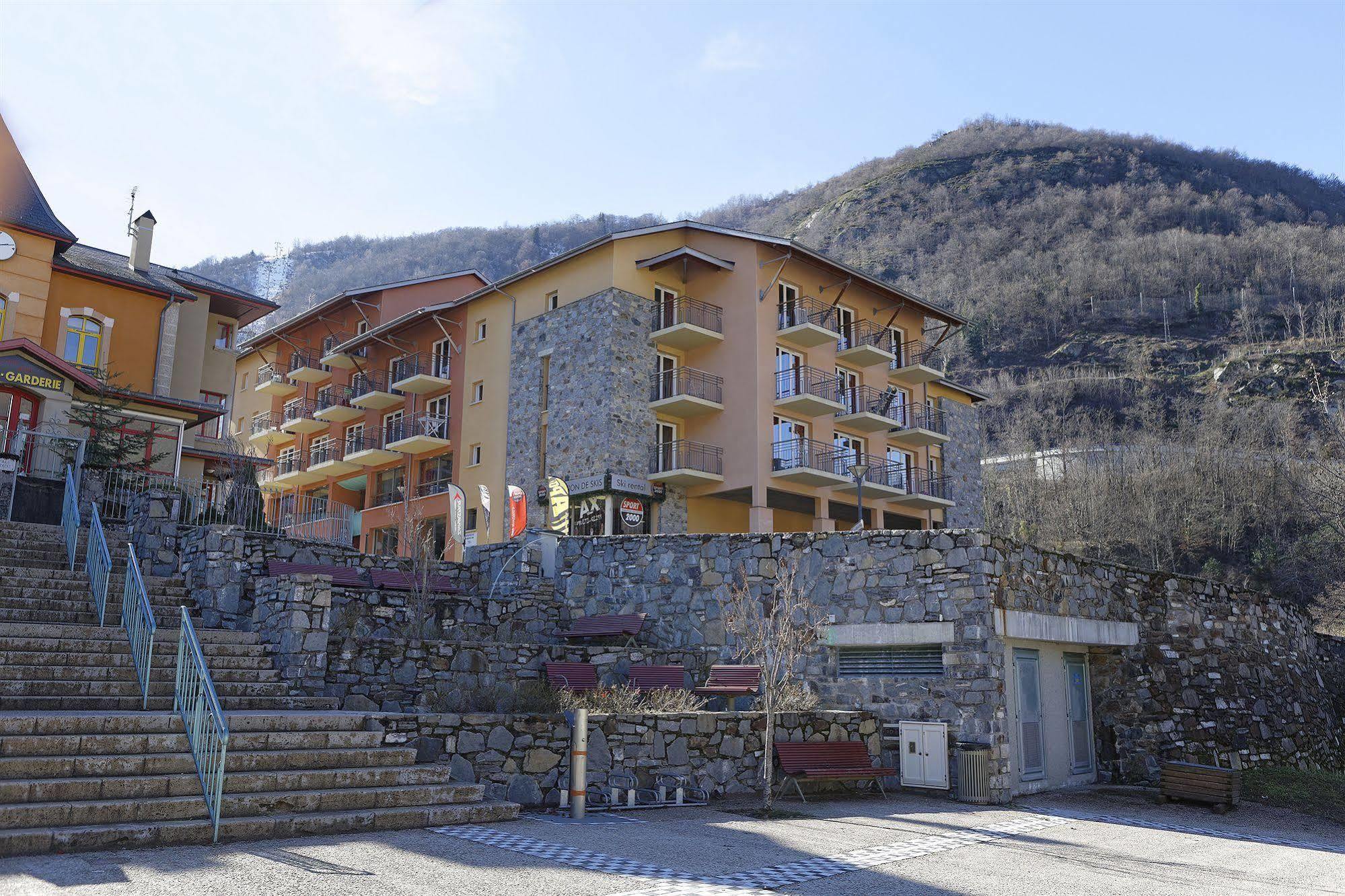 Residence Nemea Les Grands Ax Ax-les-Thermes Eksteriør billede