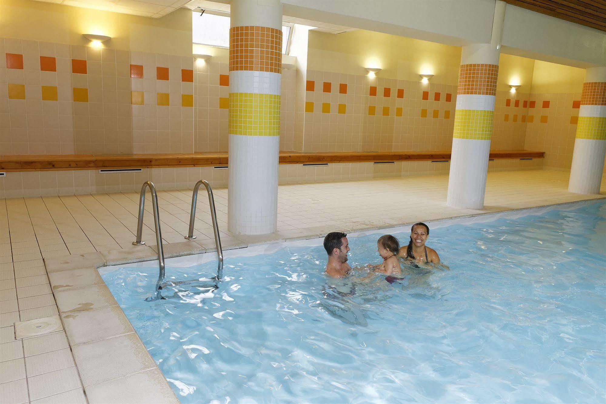 Residence Nemea Les Grands Ax Ax-les-Thermes Eksteriør billede